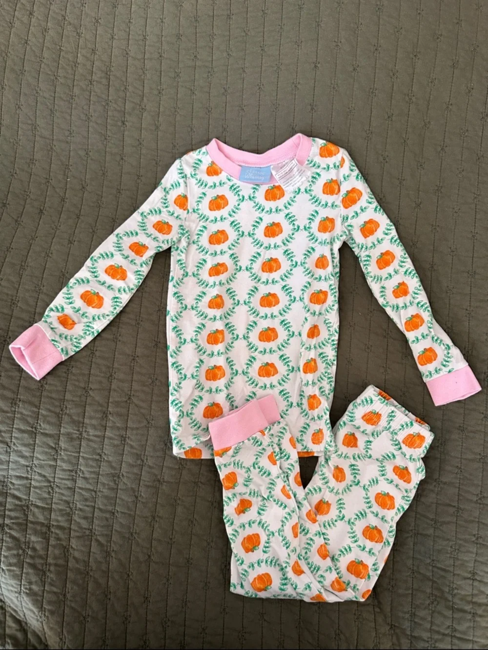Girls Pink Pumpkin Cotton Pajama Set with Ruffle Trim